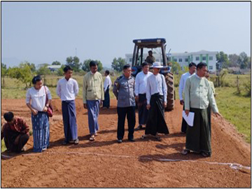 မွန်ပြည်နယ်၊ ကျိုက်ထိုခရိုင်၊ ကျိုက်ထိုမြို့နယ်၊ ဝန်ထမ်းအိမ်ရာ၌ မြေသားလမ်းတည်ဆောက်ခြင်း လုပ်ငန်းဆောင်ရွက်ပြီးစီးမှုအခြေအနေအား ကွင်းဆင်းစစ်ဆေး