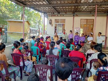 ရန်ကုန်တိုင်းဒေသကြီး၊ မင်္ဂလာဒုံခရိုင်၊ ရွှေပြည်သာမြို့နယ်၊ အမှတ်(၁၀)ရပ်ကွက်၊ မြို့နယ်မိခင်နှင့် ကလေးစောင့်ရှောက်ရေးအသင်းမူကြို၌ ပိုလီယိုရောဂါကာကွယ်ဆေးတိုက်ကျွေးခြင်းနှင့် အသိပညာပေး ဟောပြောပွဲ အခမ်းအနားကျင်းပ