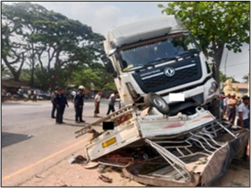 ပဲခူးတိုင်းဒေသကြီး၊ ပဲခူးမြို့နယ်၊ ဘုရားကြီးနယ်မြေ၊ ဝမ်းဘဲအင်းကျေးရွာ၊ ရန်ကုန်-မန္တလေးလမ်းဟောင်း ယာဉ်တိုက်မှု 