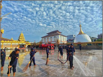(၇၉) နှစ်မြောက် မြန်မာနိုင်ငံမီးသတ်တပ်ဖွဲ့နေ့ကို ကြိုဆိုဂုဏ်ပြုသောအားဖြင့် ကရင်ပြည်နယ်၊ ဘားအံမြို့၊ သေဌမာန်ရ်အောင် ဘုရားရင်ပြင်တော်တွင် စုပေါင်းသန့်ရှင်းရေး ပြုလုပ်