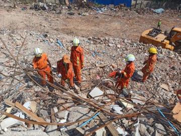 ငလျင်လှုပ်ခတ်မှုကြောင့် ထိခိုက်ပျက်စီးဆုံးရှုံးမှုဖြစ်ပွားခဲ့သောဒေသများတွင် မီးသတ်ဦးစီးဌာနမှ ရှင်းလင်းရေးလုပ်ငန်းများဆောင်ရွက်မှု 